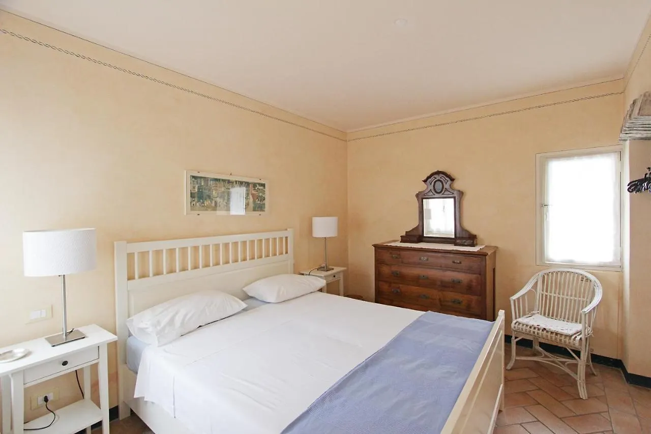 Casa Marsilva - Holiday Apartment In Old Town Centre, Near The Lake Toscolano Maderno 0*,  Italien
