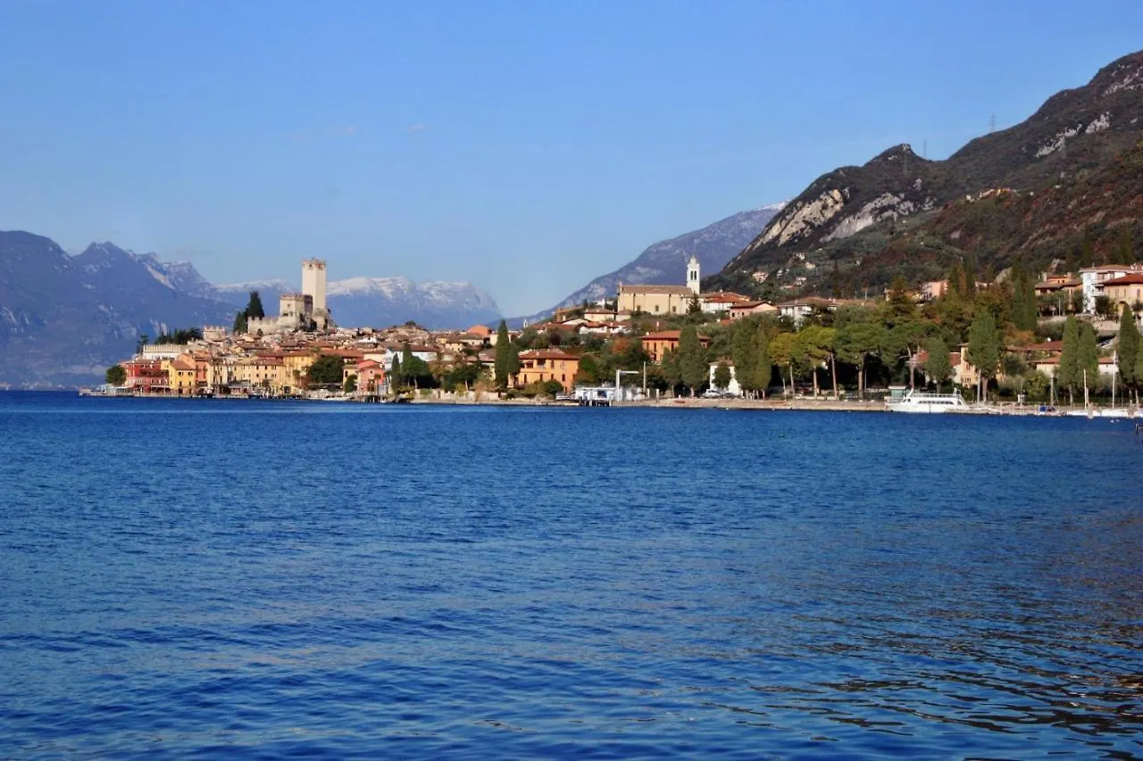 Casa Marsilva - Holiday Apartment In Old Town Centre, Near The Lake Toscolano Maderno