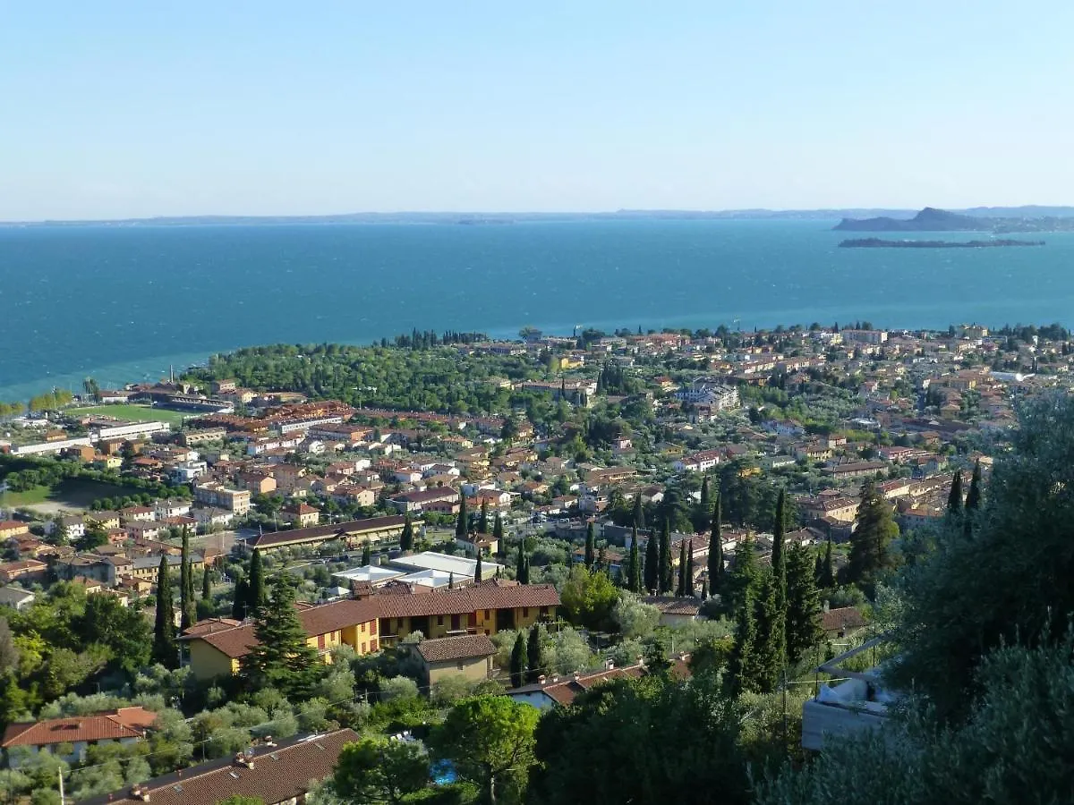 Casa Marsilva - Holiday Apartment In Old Town Centre, Near The Lake Toscolano Maderno